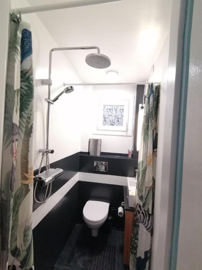 Levelke Mini Apartman Gardony Bagian luar foto