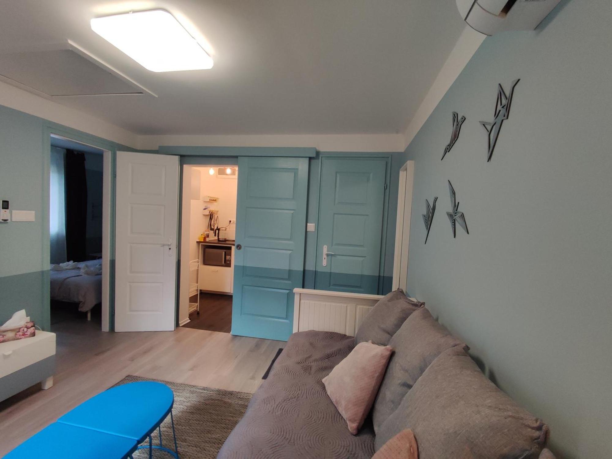 Levelke Mini Apartman Gardony Bagian luar foto